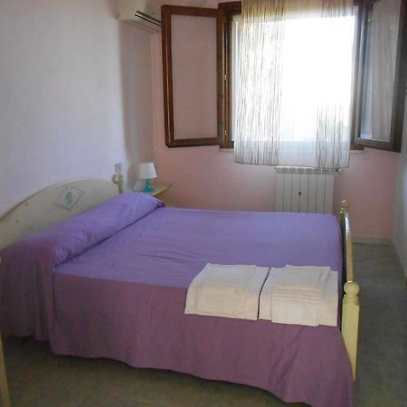 卡拉赛达 Agriturismo Tupei酒店 客房 照片